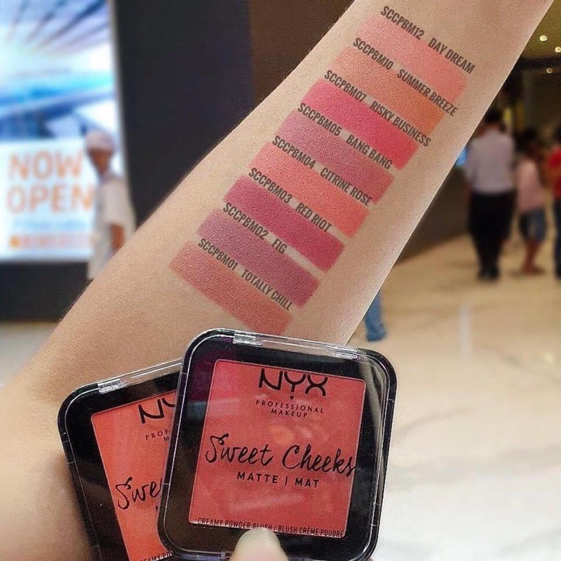 USA_Phấn má hồng NYX Sweet Cheeks Glow/ Matte Creamy Powder Blush 5g