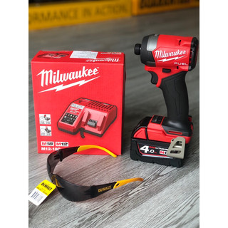 Máy Vặn Vít Milwaukee M18 FID3 (2953)