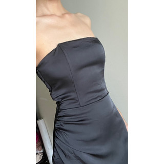 [THANH LÝ mã cũ] Đầm ống cúp ngực vải lụa dự tiệc / prom bershka