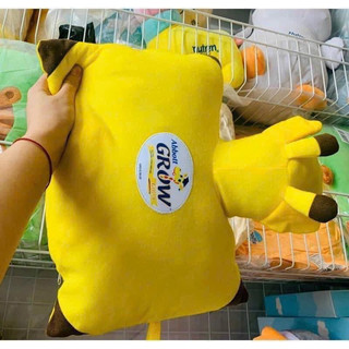 Gối đi xe máy cho các bé, vừa là gối đầu gối đi xe máy, vừa là gấu bông