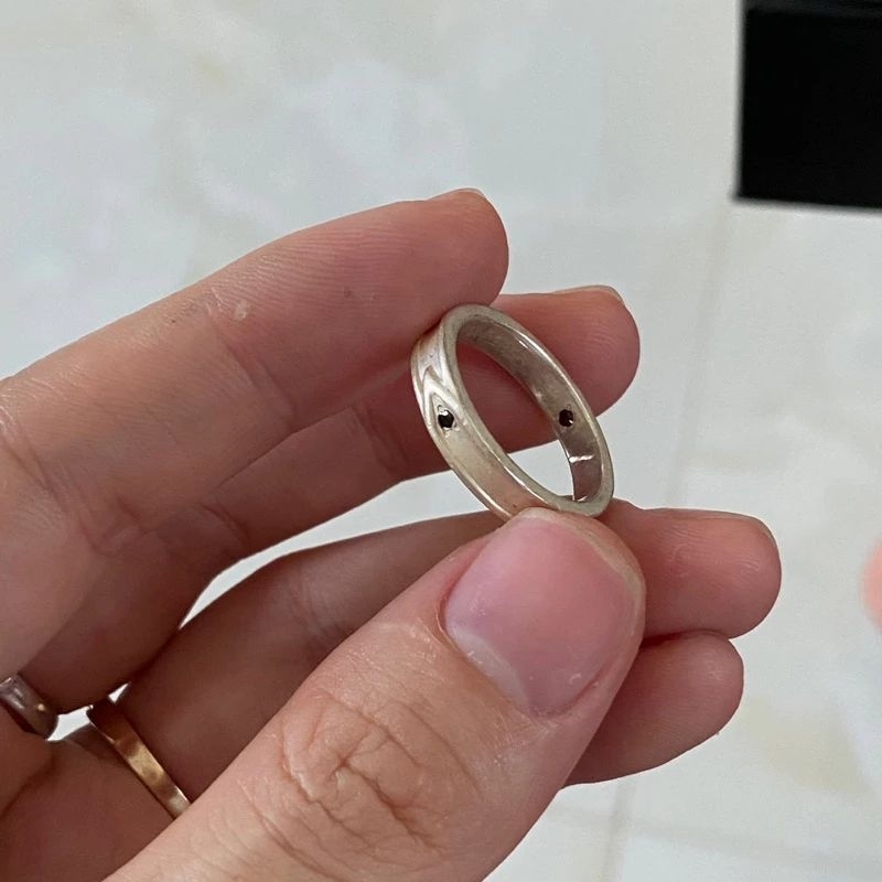 Nhẫn bạc si Nhật