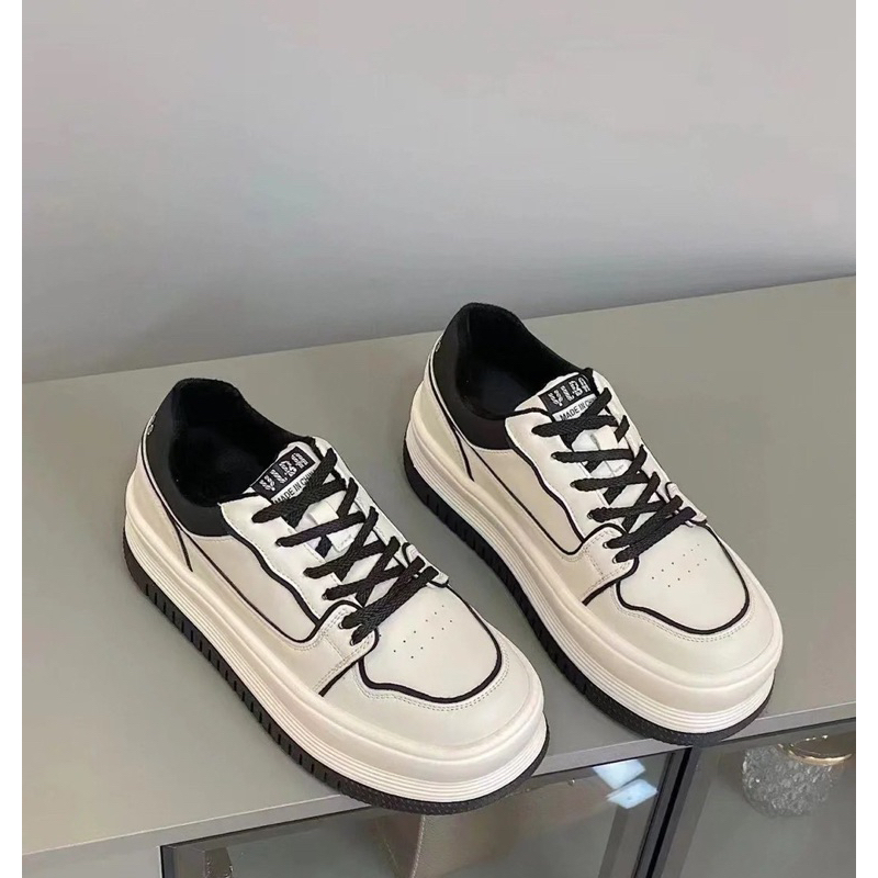 GIÀY THỂ THAO NỮ CHẤT DA MỀM MỊN 2 MÀU SIÊU HOT