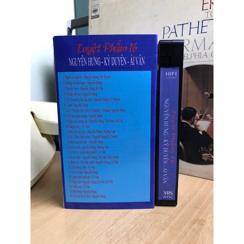 Băng VHS Tuyệt phẩm