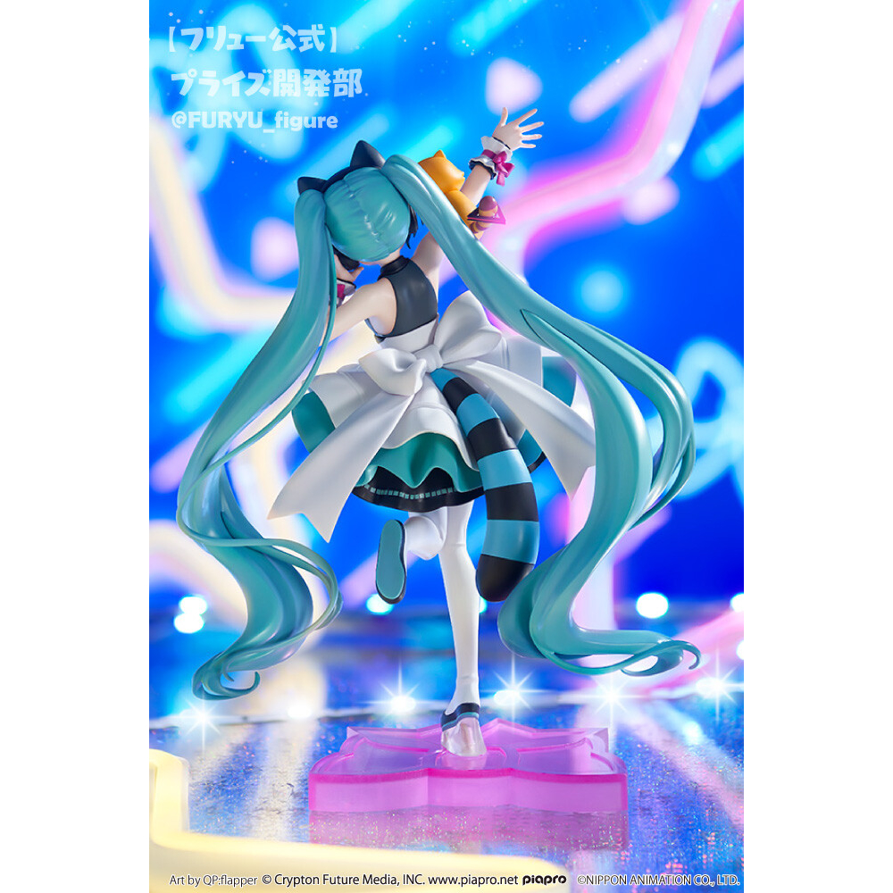 Mô Hình Hatsune Miku & Rascal, Araiguma Rascal, Piapro Characters - Exc∞d Creative  Figure Nhật