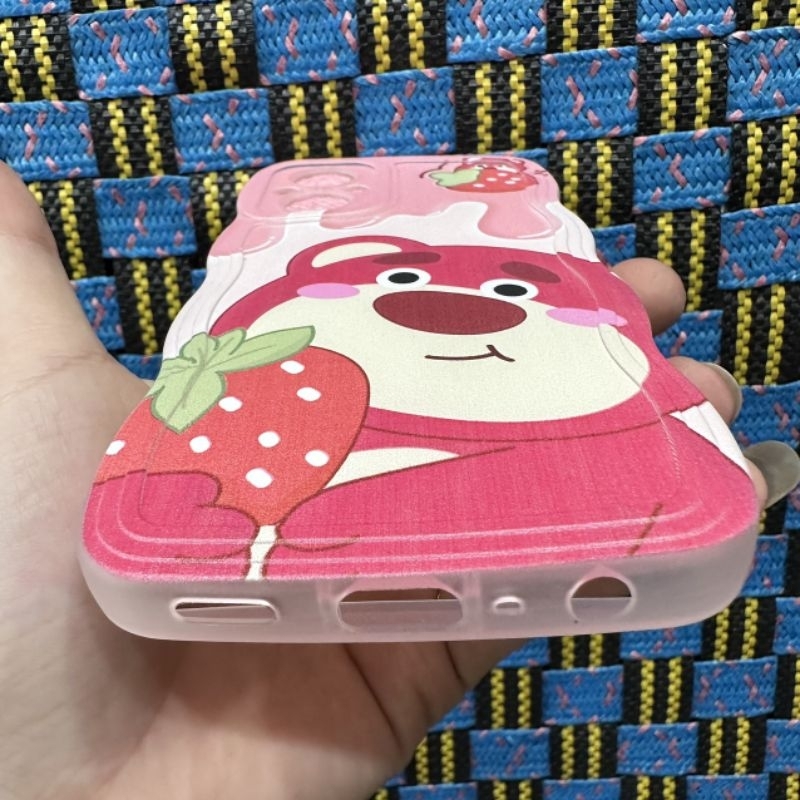 Case ốp lưng Oppo Reno 7Z 8Z dẻo gấu dâu lotso siêu dễ thương viền lượn sóng bảo vệ camera