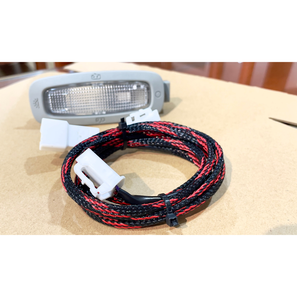 Bộ đèn trần hàng ghế sau cho Kia morning