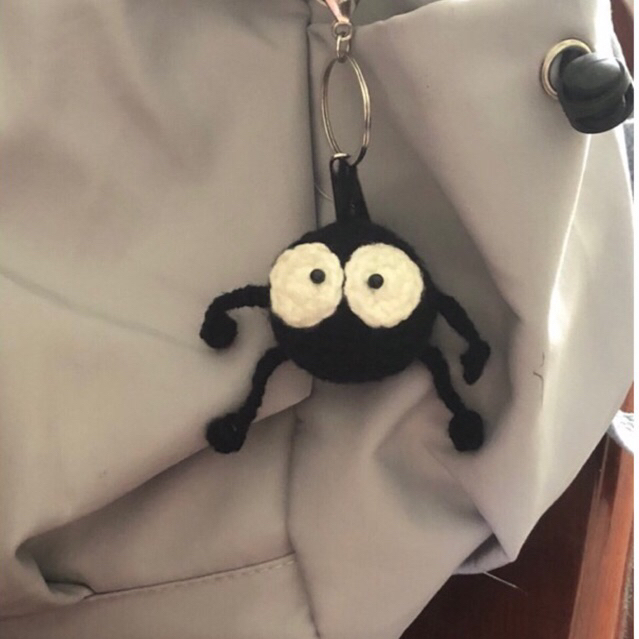 Móc khoá len handmade bồ hóng cute