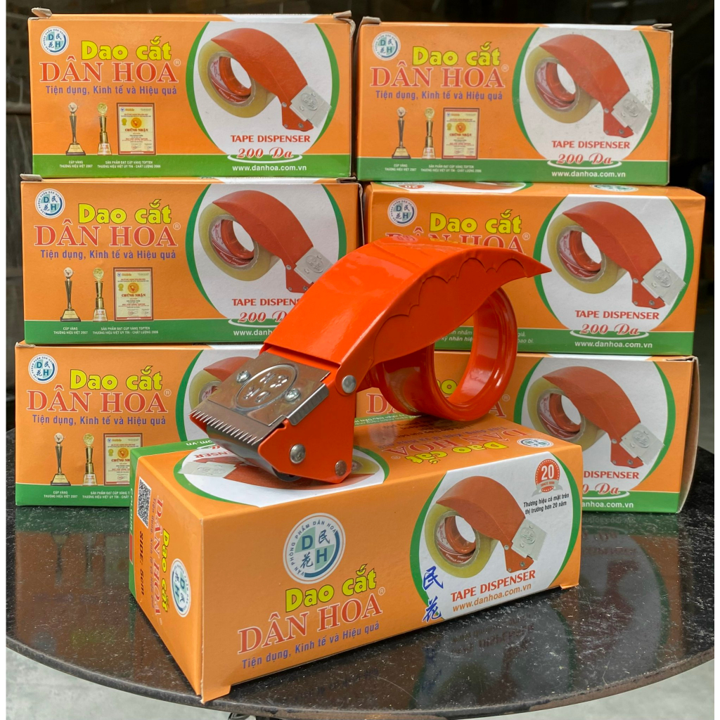 Cắt băng dính cầm tay cho loại 0,5kg đến 1kg