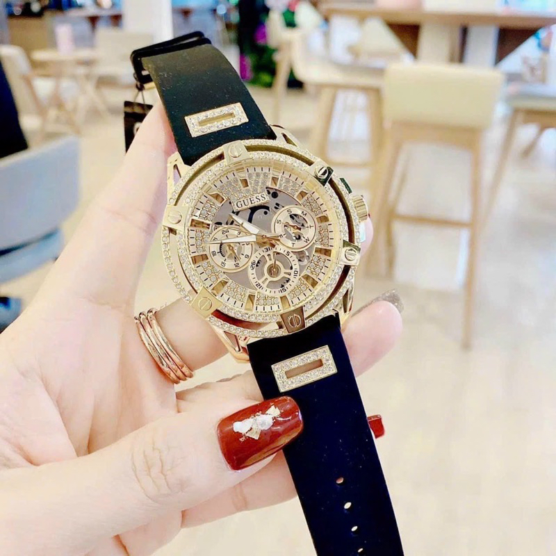 Đồng hồ nữ Guess GW0536L2 39mm
