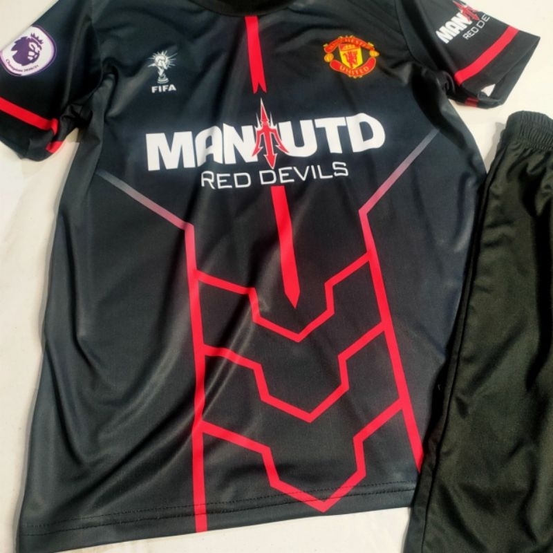 Bộ quần áo bóng đá M.U chế thun lạnh