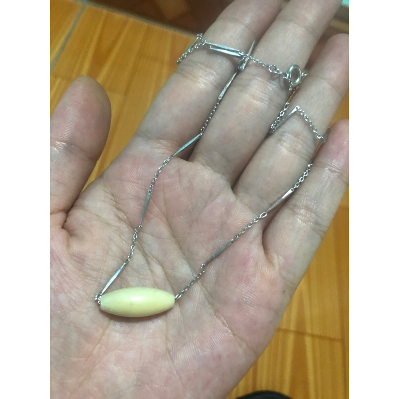 Vòng cổ hạt ngờ, hạt đá,…