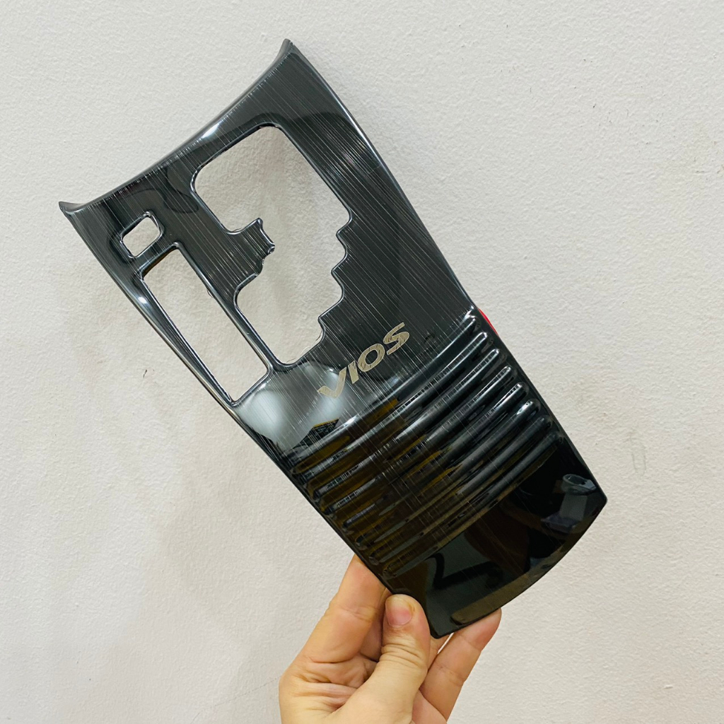 Ốp nội thất xe Toyota VIOS 2019 2020 2021 2022 2023 - mẫu titan, trang trí chống xước nội thất xe