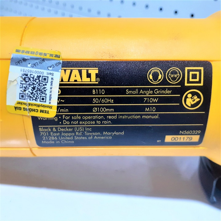 Máy mài góc 100mm DeWALT - DW820 - B1 công suất 710W điện áp 220V máy phân phối chính hãng tại Việt Nam