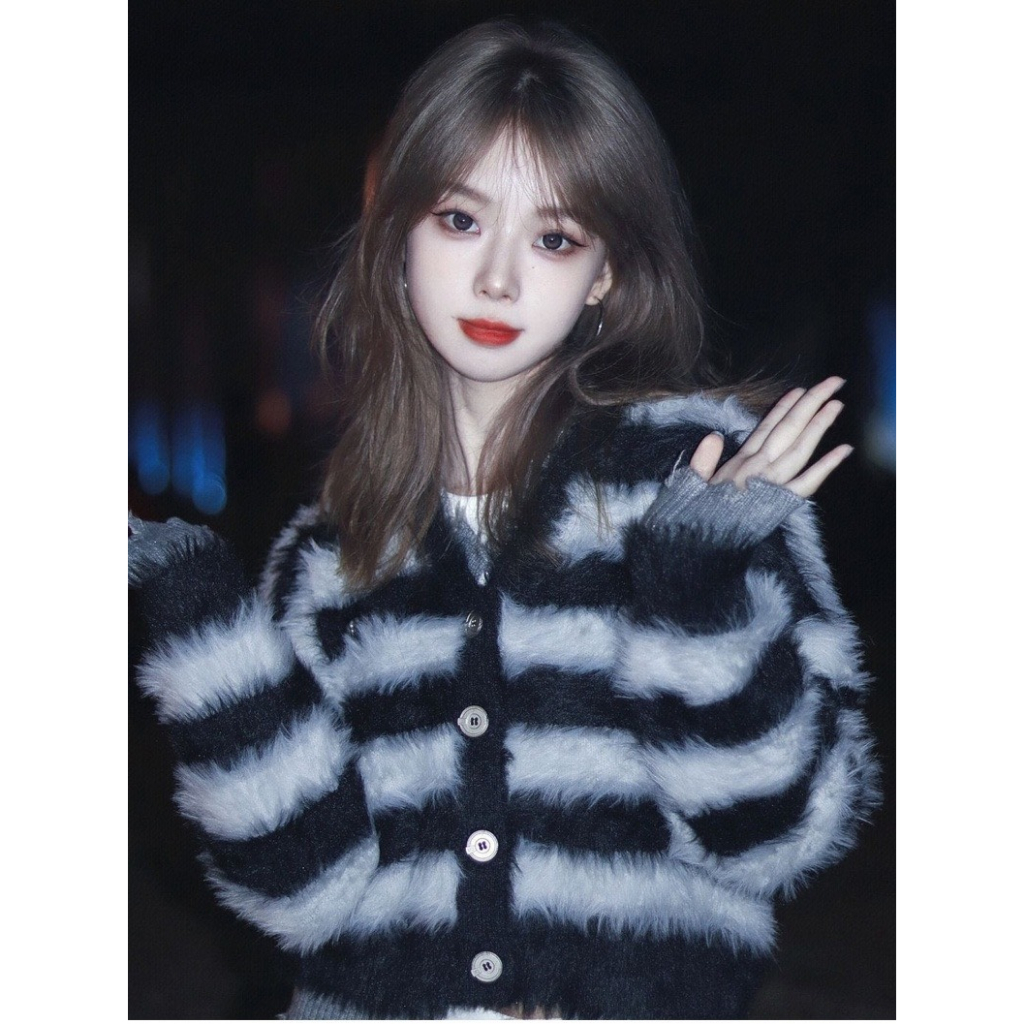 Áo Khoác Cardigan Len Lông Sọc Ngang Phong Cách Hàn Quốc Siêu Xinh Bộ Sưu Tập Thu Đông 2023