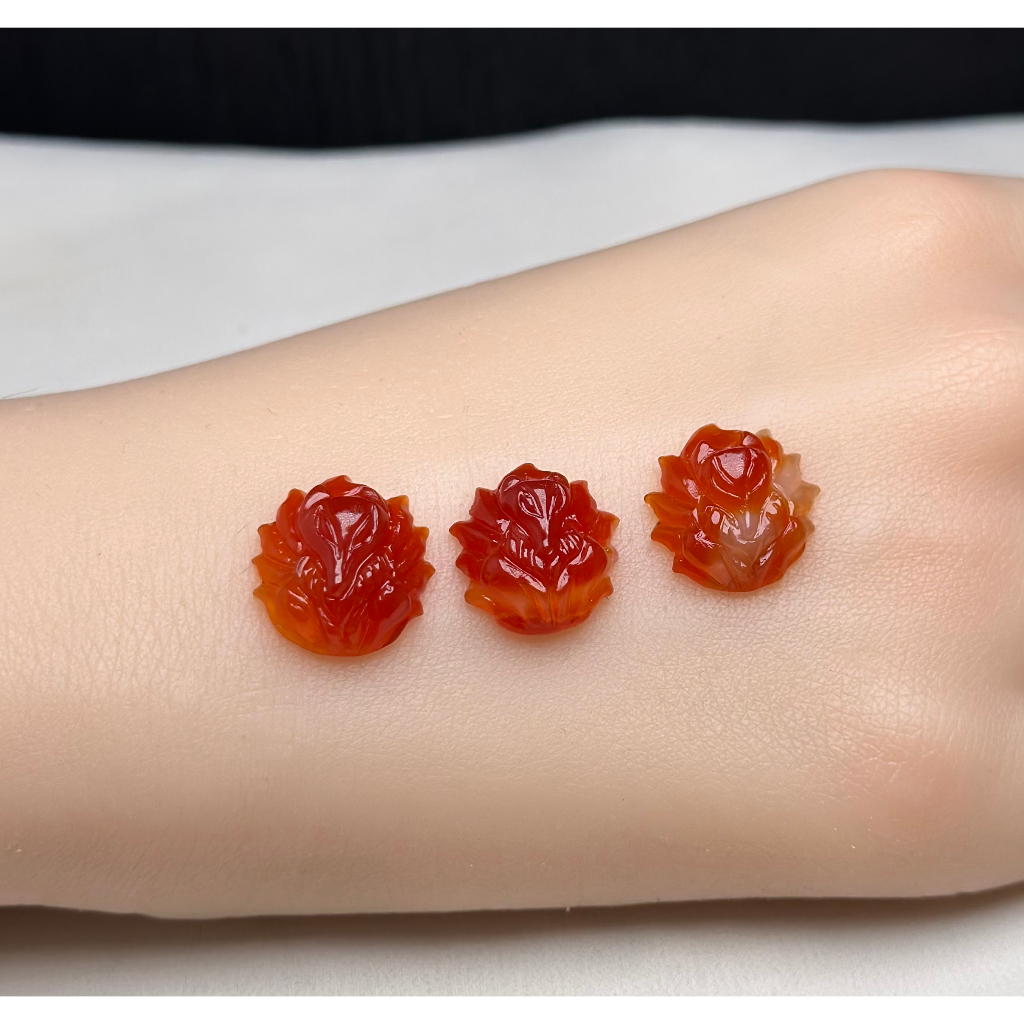 Mặt Hồ Ly Chúa Baby Mã Não Chalcedony tự nhiên