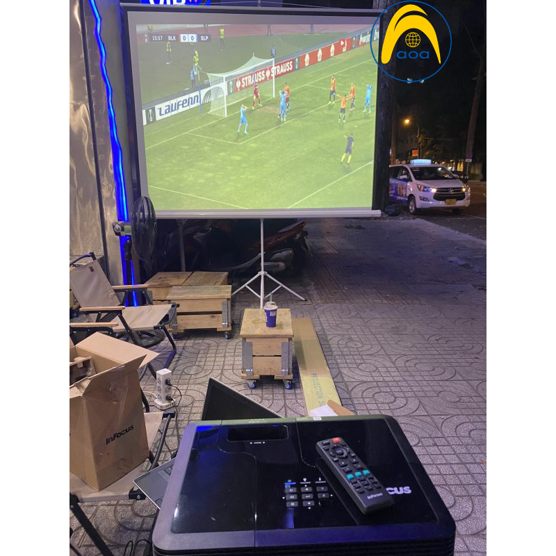 Màn chiếu đứng 3 chân Apollo di động 70 in xách tay di chuyển dễ dàng nhanh chóng bảo hành 12 tháng