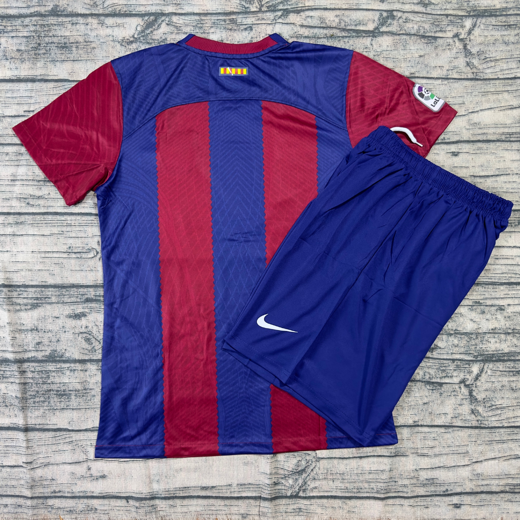 ÁO QUẦN BÓNG ĐÁ CLB Barcelona-VẢI THÁI CHUẨN THI ĐẤU