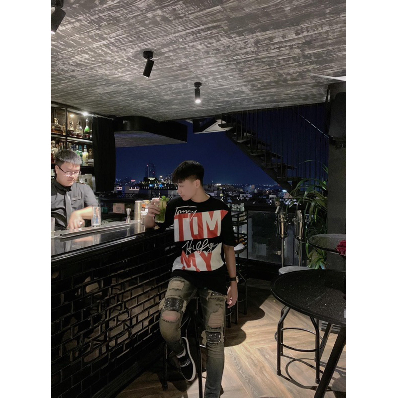 Áo Phông Nam Tomy Chữ To Siêu Đẹp - Áo Thun Nam Tomy In Chữ To Mới Nhất