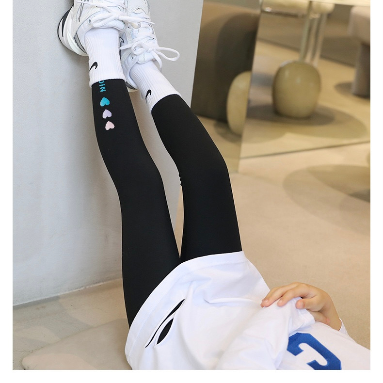 Quần legging cho bé chất thun lạnh co giãn nhiều màu sắc