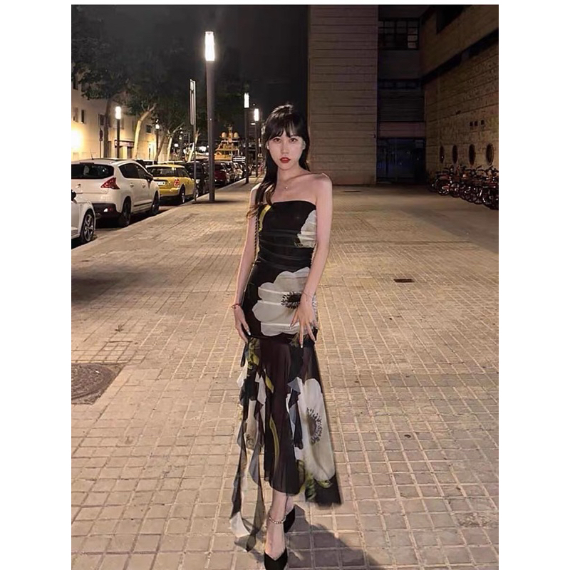 Váy cúp ngực voan lưới phối hoa hàng xuất dư