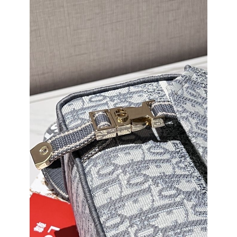 Túi đeo chéo dành cho nam&nữ Bag JISSOO SZ24CM quai đeo thổ cẩm có logo hãng cực xịn