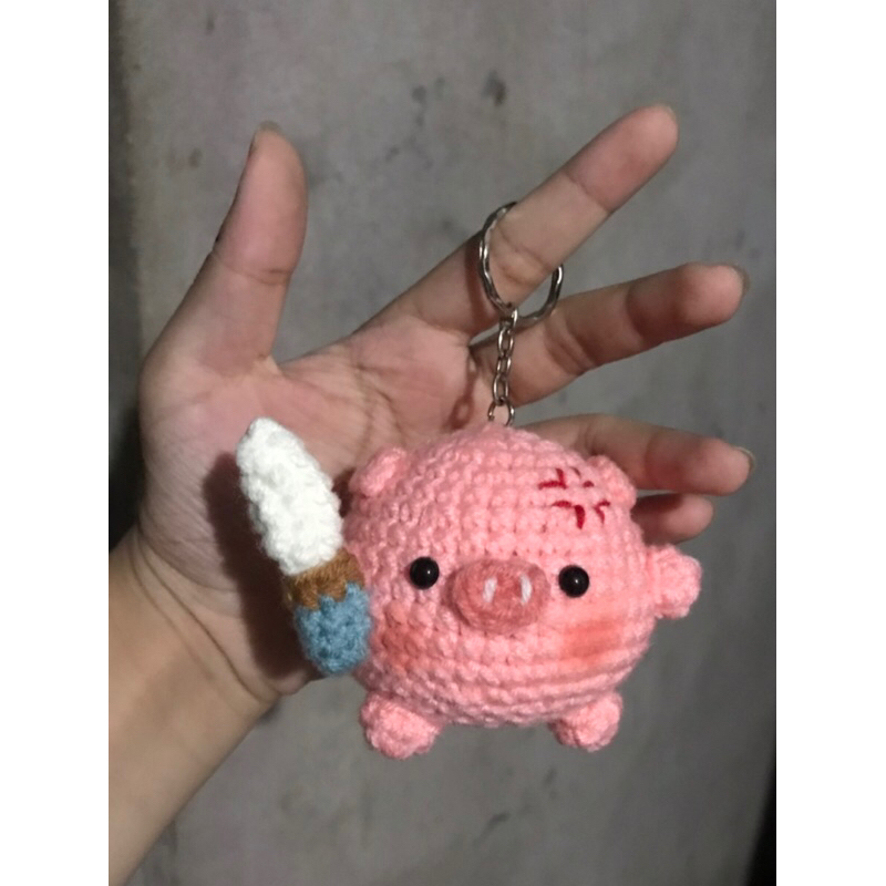 Móc khoá heo cầm dao handmade