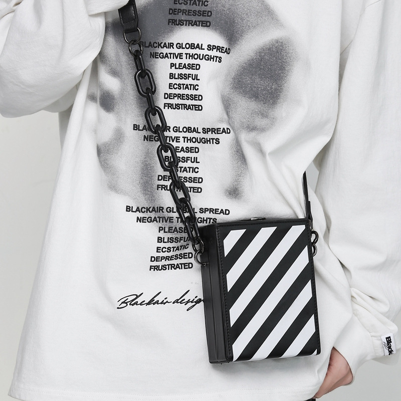 Túi hộp khóa dọc Off white kèm xích thời trang