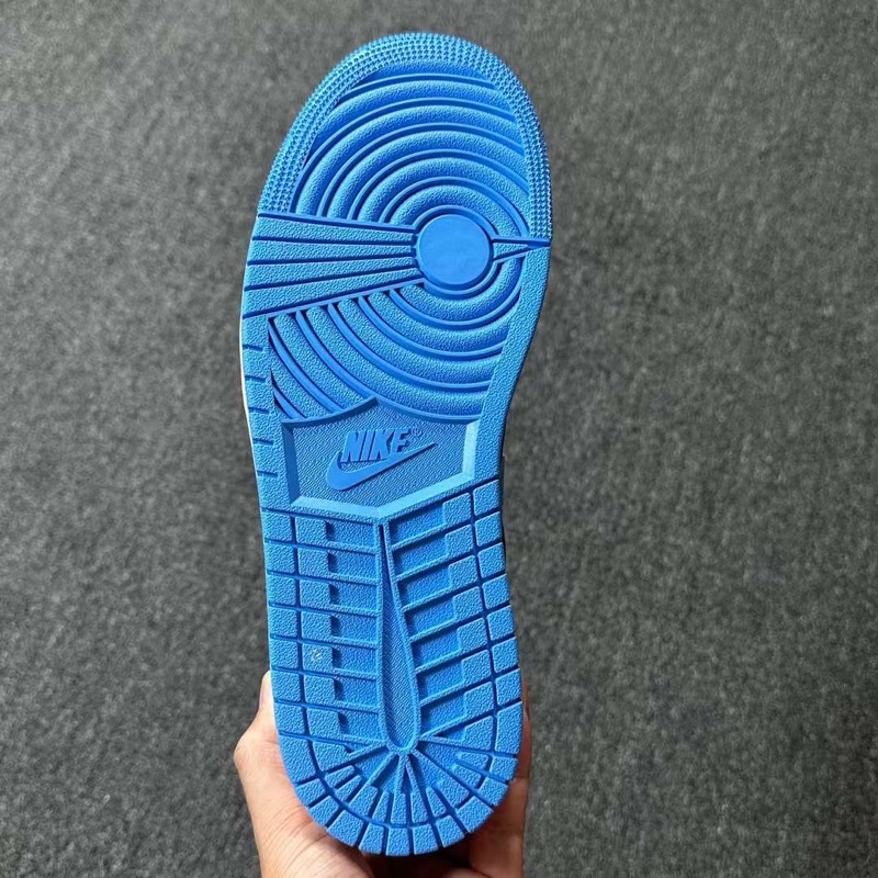 Giày Air Jordan 1 Low “ University Blue”