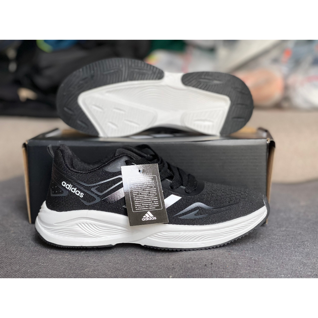 Giày thể thao Nam Sneaker Thể thao Ôm chân Thoáng khí Đế dày Siêu nhẹ Các màu Thời trang- H2Store