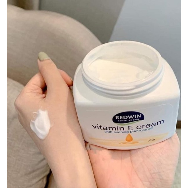 Kem dưỡng da vitamin E Redwin Cream (hũ 300gr) Úc