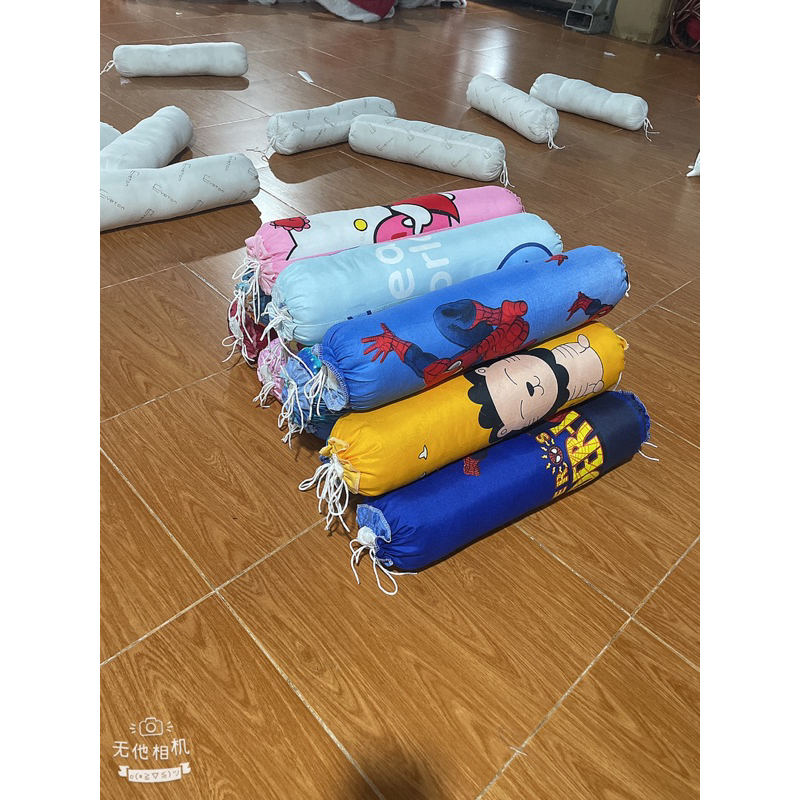 Gối ôm cho bé mầm non