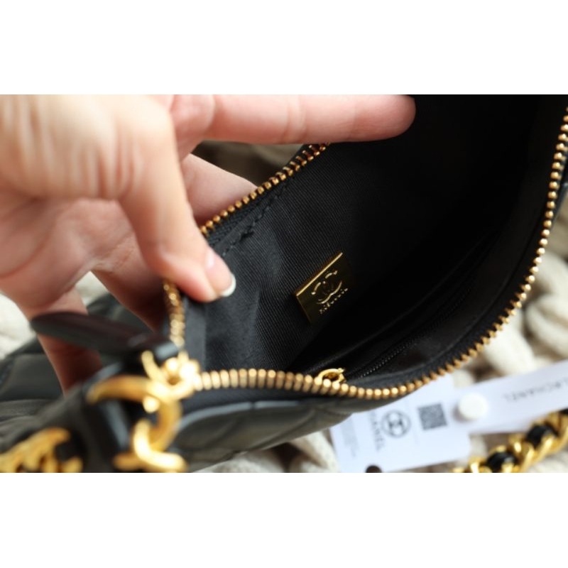 Túi xách dành cho nữ HoBo sz23cm bản đẹp da mềm mịn dây xích to chuẩn a.uth kèm hộp nam châm