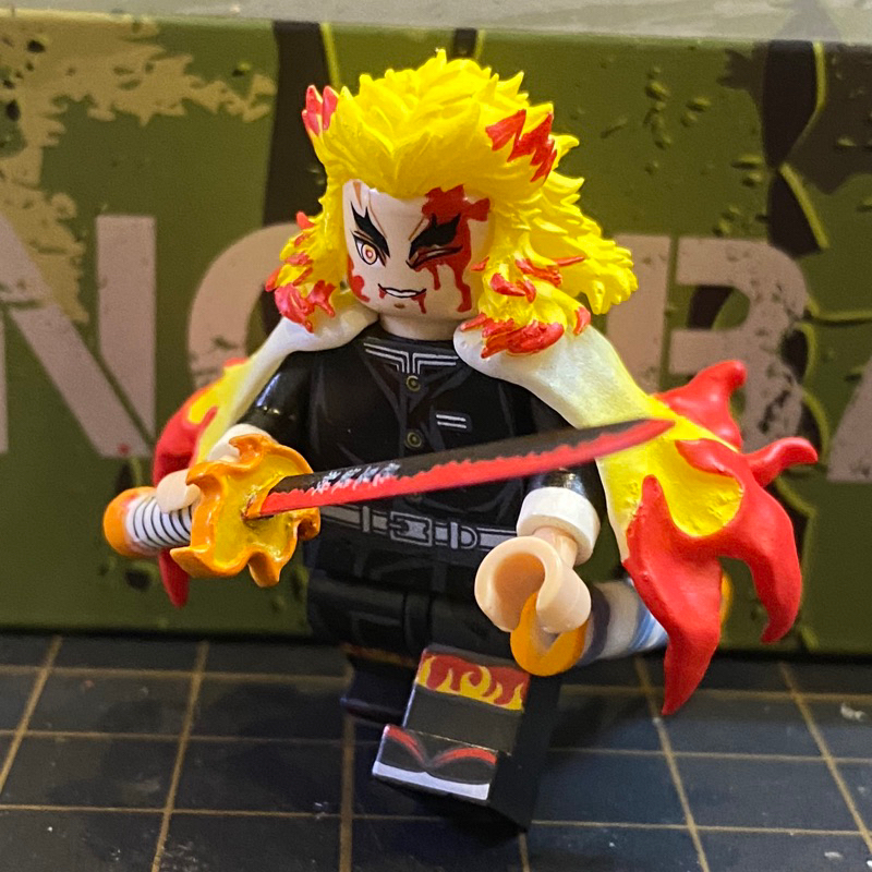 Lego Rengoku Custom (Anime: Demon Slayer)