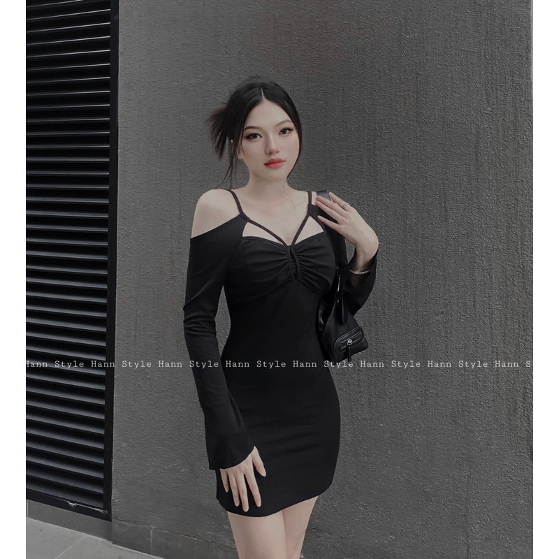 ĐẦM TAY LOE ÔM BODY