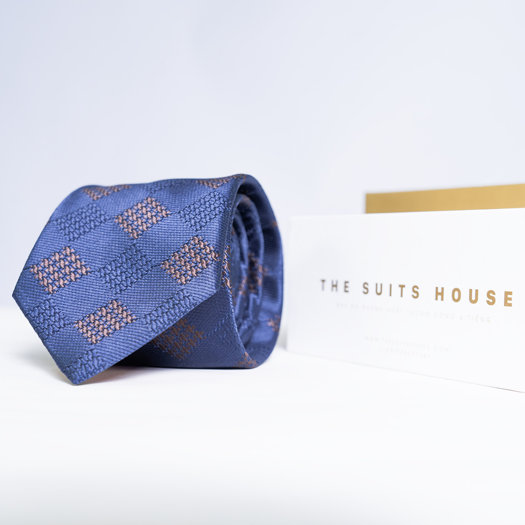 Cà vạt/ Caravat cao cấp THE SUITS HOUSE xanh đen hoạ tiết bản 7 - 9cm, chất liệu vải lụa sang trọng