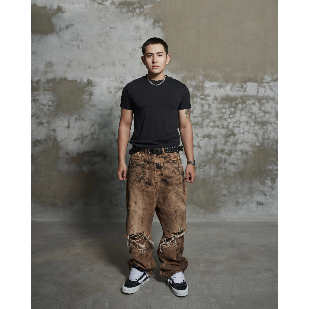 DIRTY COATING BAGGY JEANS -QUẦN BAGGY JEANS WASH ĐEN DƠ CUSTOM RÁCH