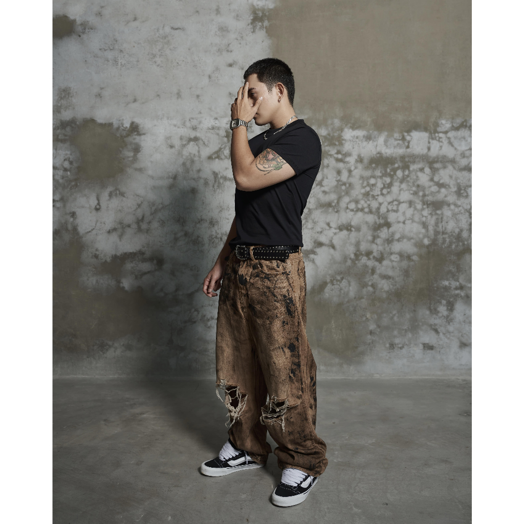 DIRTY COATING BAGGY JEANS -QUẦN BAGGY JEANS WASH ĐEN DƠ CUSTOM RÁCH
