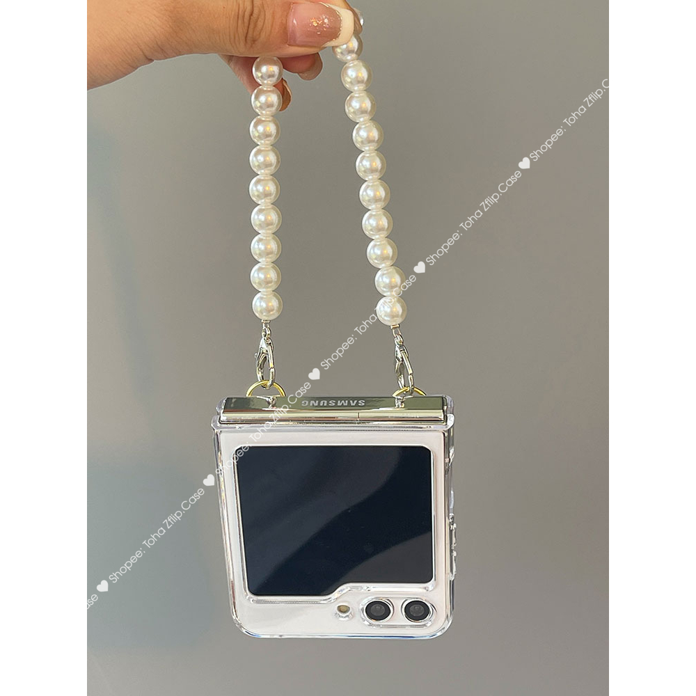 Ốp Trong Suốt Samsung Z Flip 5 / ZFlip5  hình cô gái đai da có dây xách ngọc sang chảnh/ Z Flip5 / ZFlip5