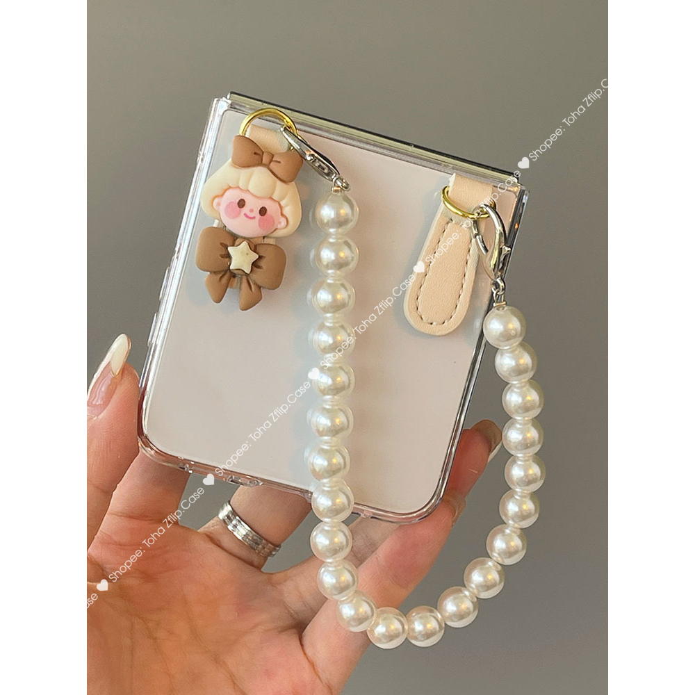 Ốp Trong Suốt Samsung Z Flip 5 / ZFlip5  hình cô gái đai da có dây xách ngọc sang chảnh/ Z Flip5 / ZFlip5