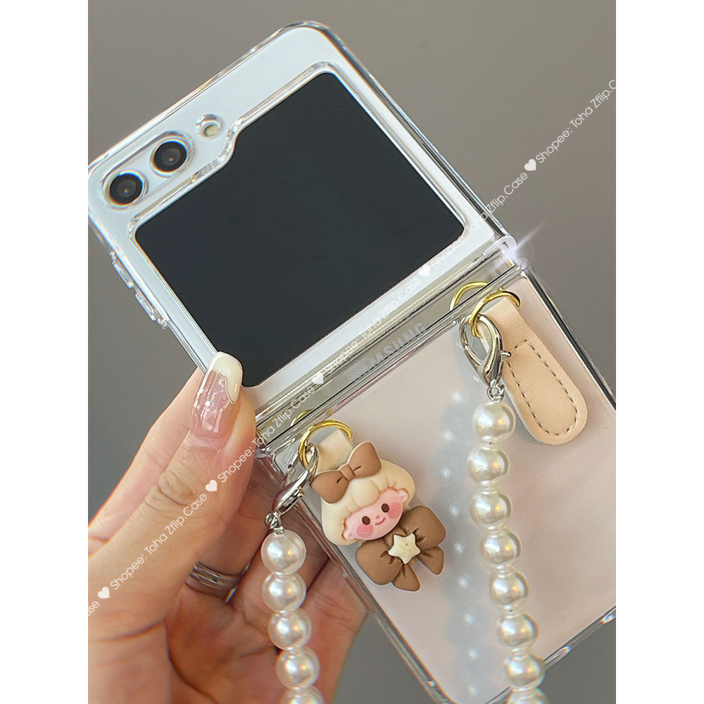 Ốp Trong Suốt Samsung Z Flip 5 / ZFlip5  hình cô gái đai da có dây xách ngọc sang chảnh/ Z Flip5 / ZFlip5
