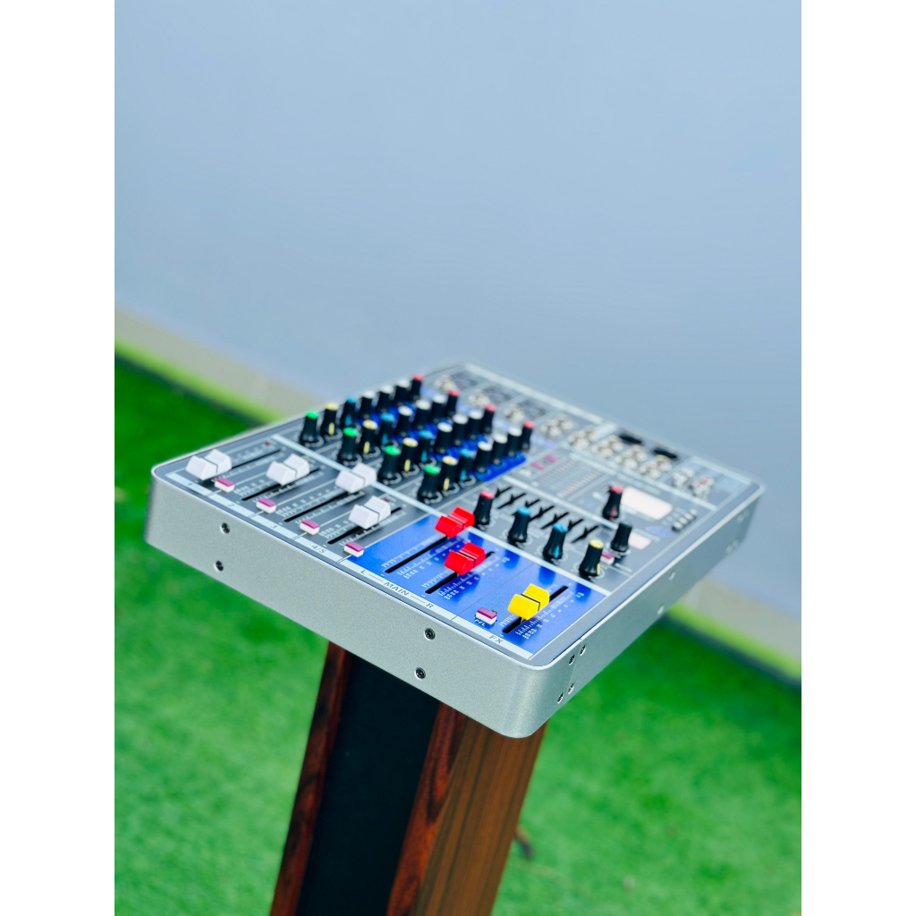 Bàn trộn âm thanh Mixer MAX68 PRO - 99 hiệu ứng vang âm thanh chuẩn phòng thu, hát karaoke gia đình, live stream