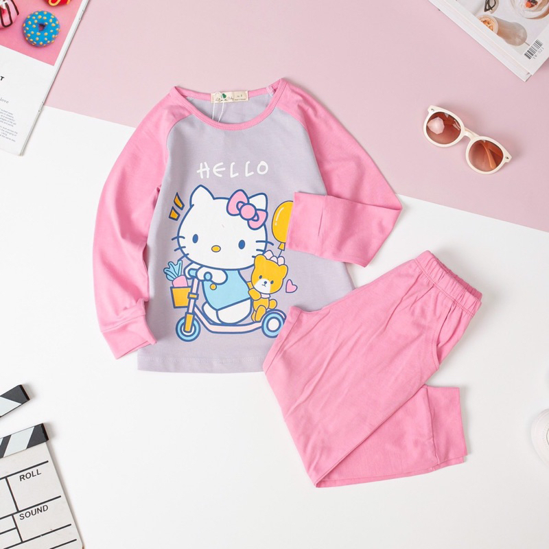 Bộ bé gái thu đông tay phối 3-10y . Chất cotton mềm mịn, thoáng mát, thấm hút mồ hôi, co giãn tốt