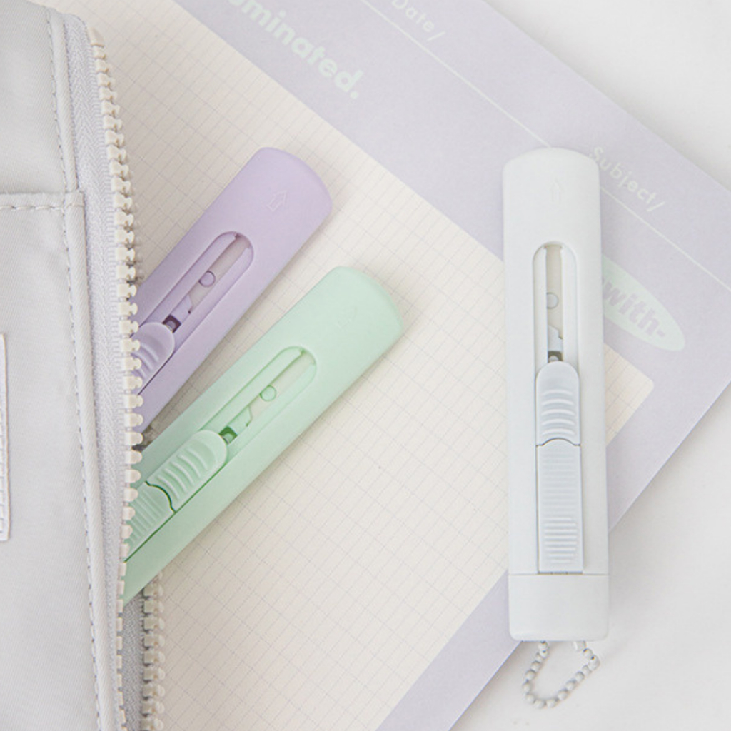 Dao Rọc Giấy ABS Màu Morandi Pastel Kèm Dây Treo