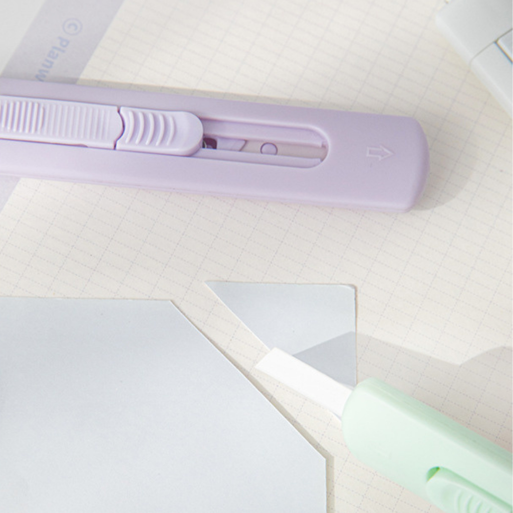 Dao Rọc Giấy ABS Màu Morandi Pastel Kèm Dây Treo