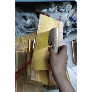 Bàn chà gỗ mít bền chắc chắn
