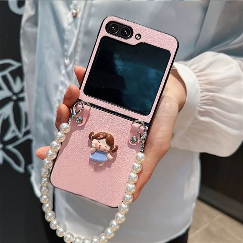 Ốp Z Flip5 - Z Flip4 - Z Flip3 - Flip5 5G chất da màu hồng baby charm em bé cute kèm dây ngọc dễ thương