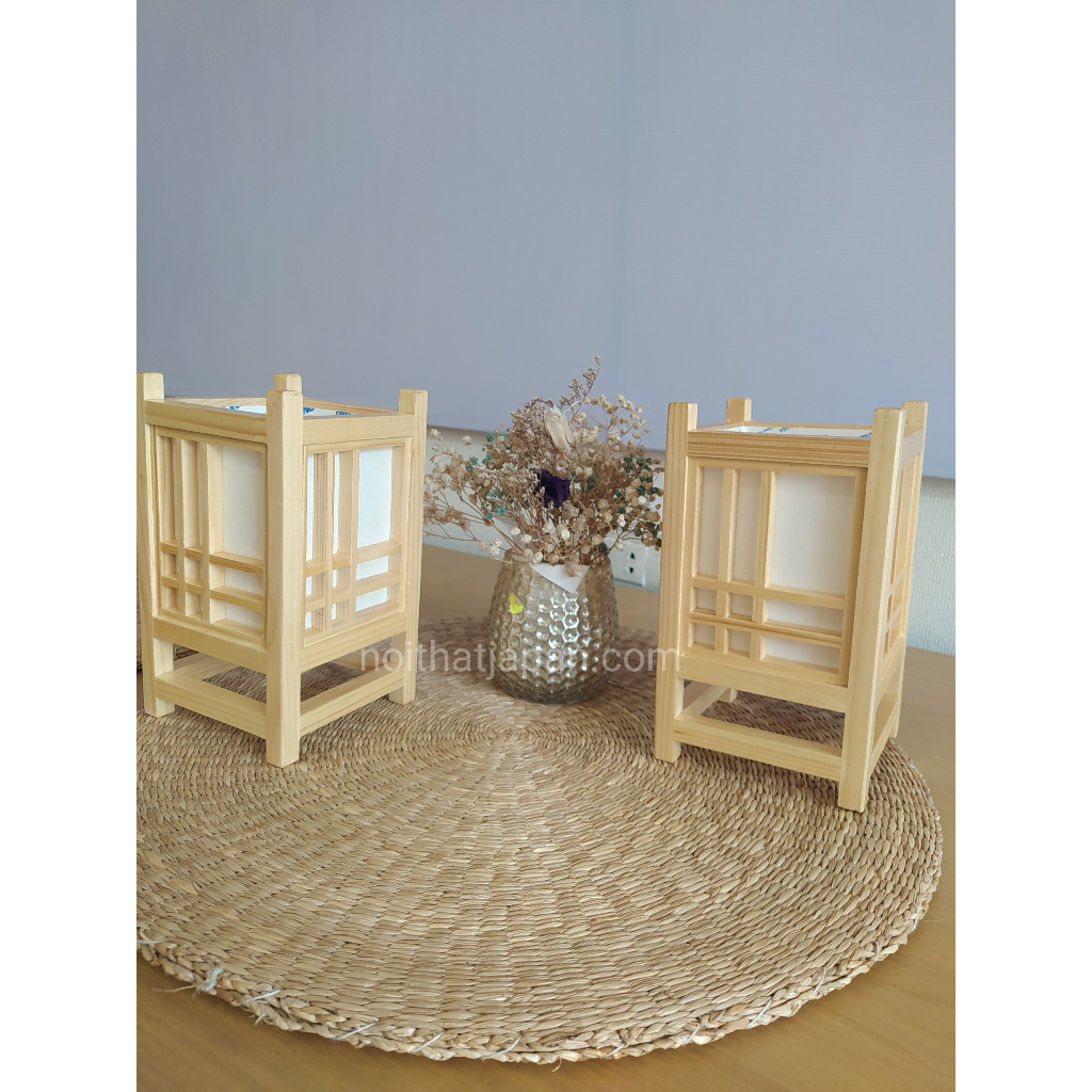 Đèn shoji, đèn bàn gỗ decor phòng trà, phòng thiền kiểu Nhật Bản, gỗ thông kết hợp Shoji nhập khẩu, kt125*125*220mm
