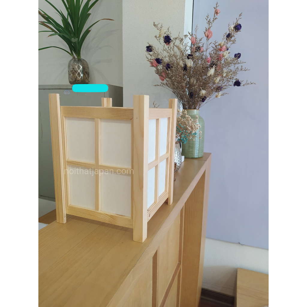 Đèn shoji thả trần, đèn gỗ trang trí phòng trà, phòng thiền, gỗ thông, Shoji Nhật, kt 18 x18 x24cm, gồm dây, đui E27