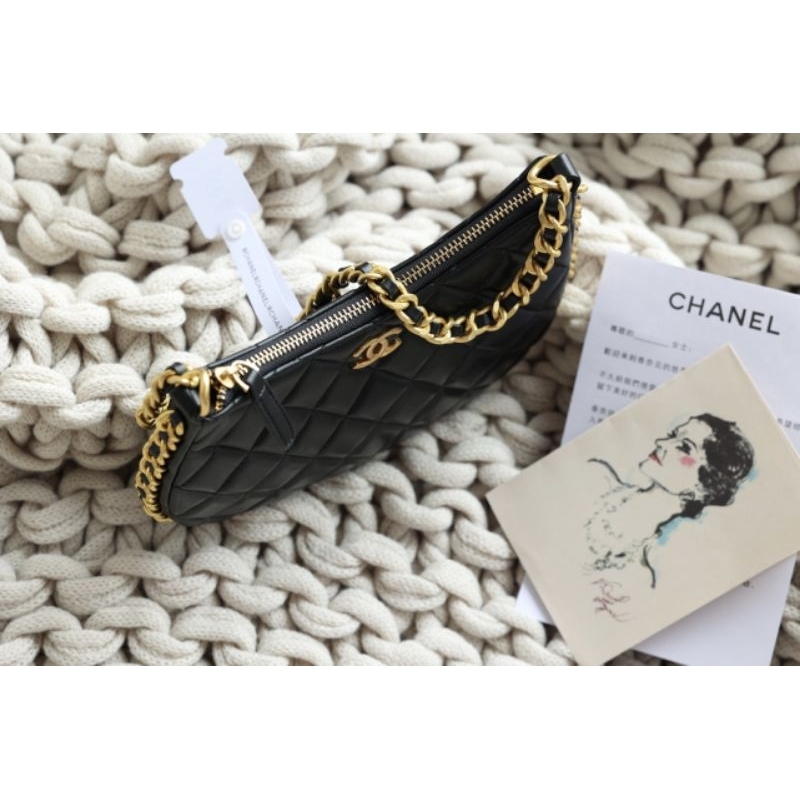 Túi xách dành cho nữ HoBo sz23cm bản đẹp da mềm mịn dây xích to chuẩn a.uth kèm hộp nam châm