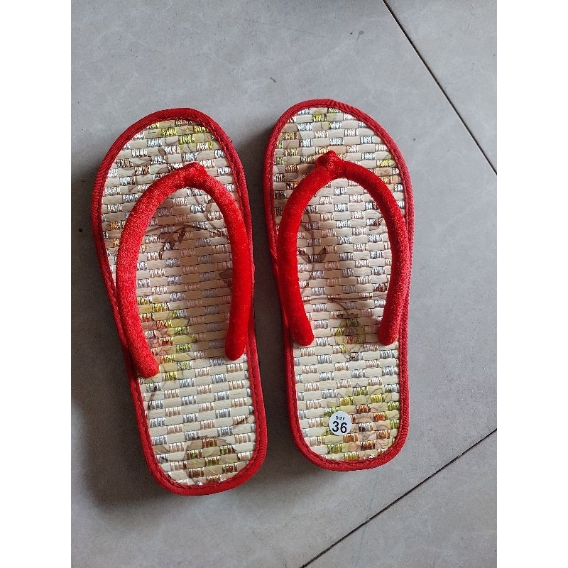 Trúc viền coi tròn nhung ,dép nam.